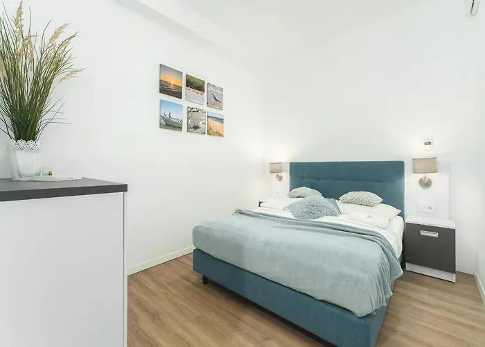 Comfortable Apartment Close To A Sandy Beach Pobierowo