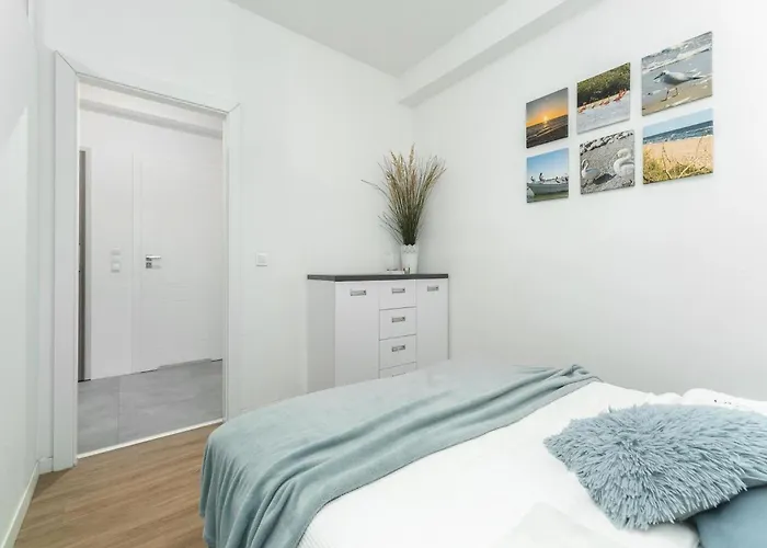 Comfortable Apartment Close To A Sandy Beach