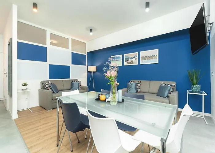 Comfortable Apartment Close To A Sandy Beach